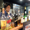 ウイスキー「少量飲み」需要が上昇、日吉駅前バーガー店が最適な“アテ（肴）”を追求中